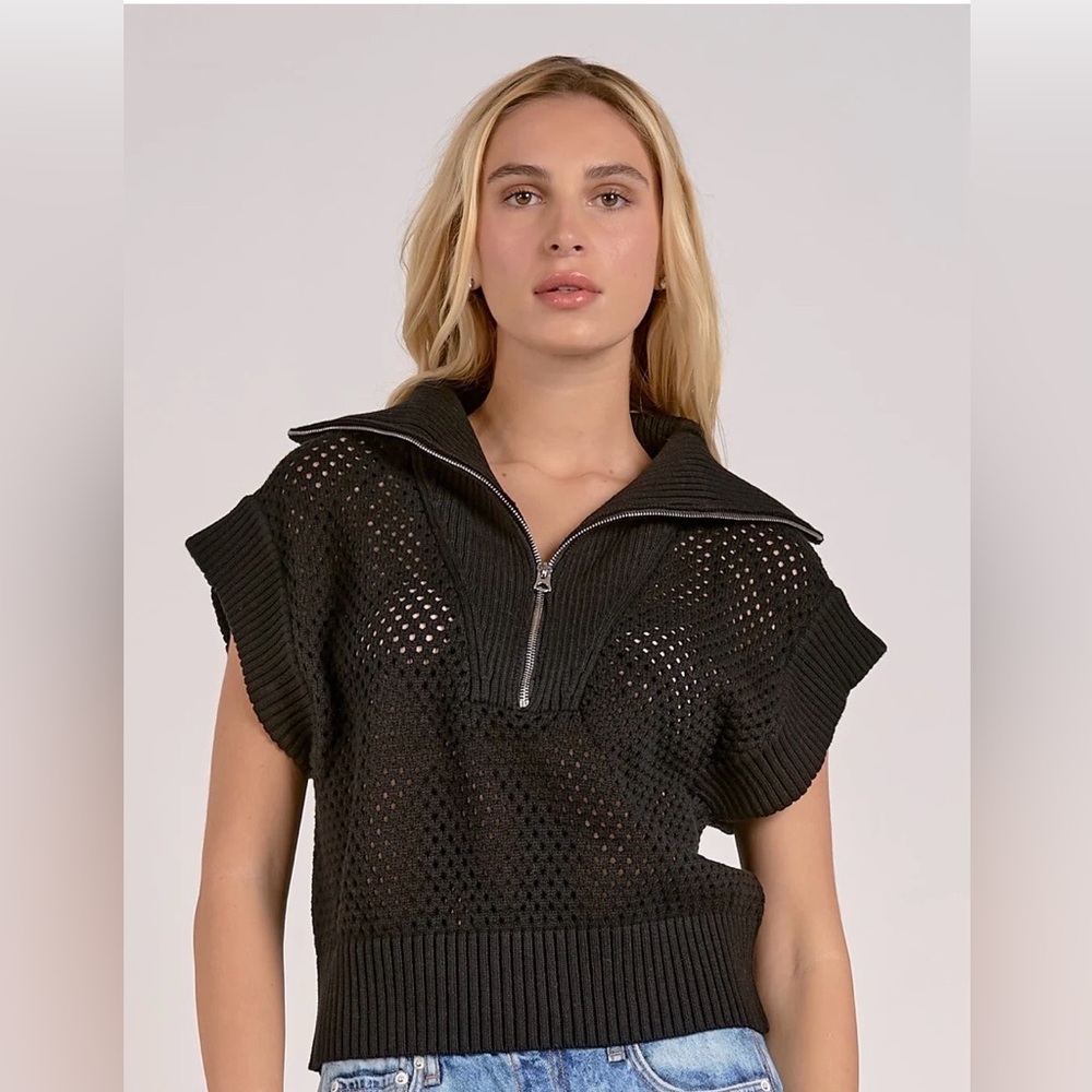 NWOT Elan Allie Black Knit Zip-Up Wide Collar Sweater Sz M, Currently on Website